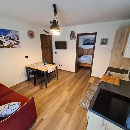 Apartment La Maison. La Roccia Dello Stambecco *
