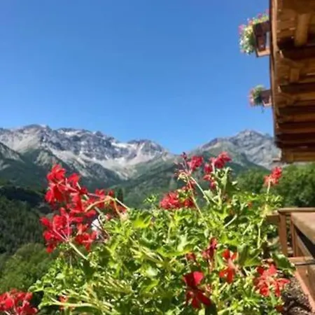 La Maison. La Roccia Dello Stambecco * Bardonecchia