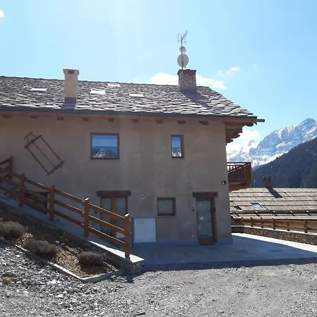 La Maison. La Roccia Dello Stambecco