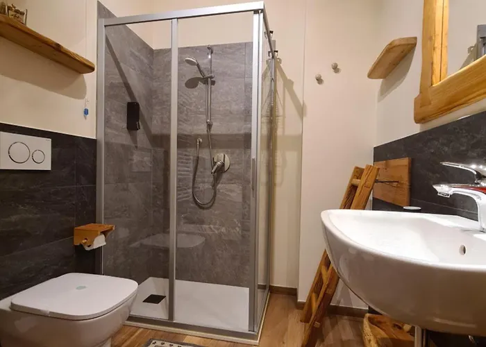 La Maison. La Roccia Dello Stambecco *