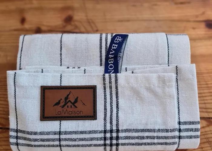 La Maison. La Roccia Dello Stambecco Daire