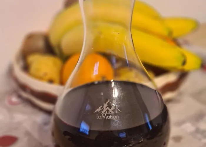 La Maison. La Roccia Dello Stambecco Daire *